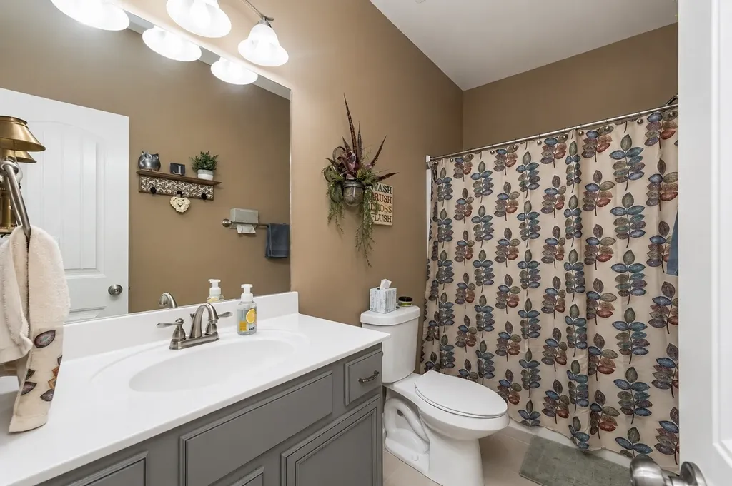 1067 Golf View Way Spring Hill TN 37174