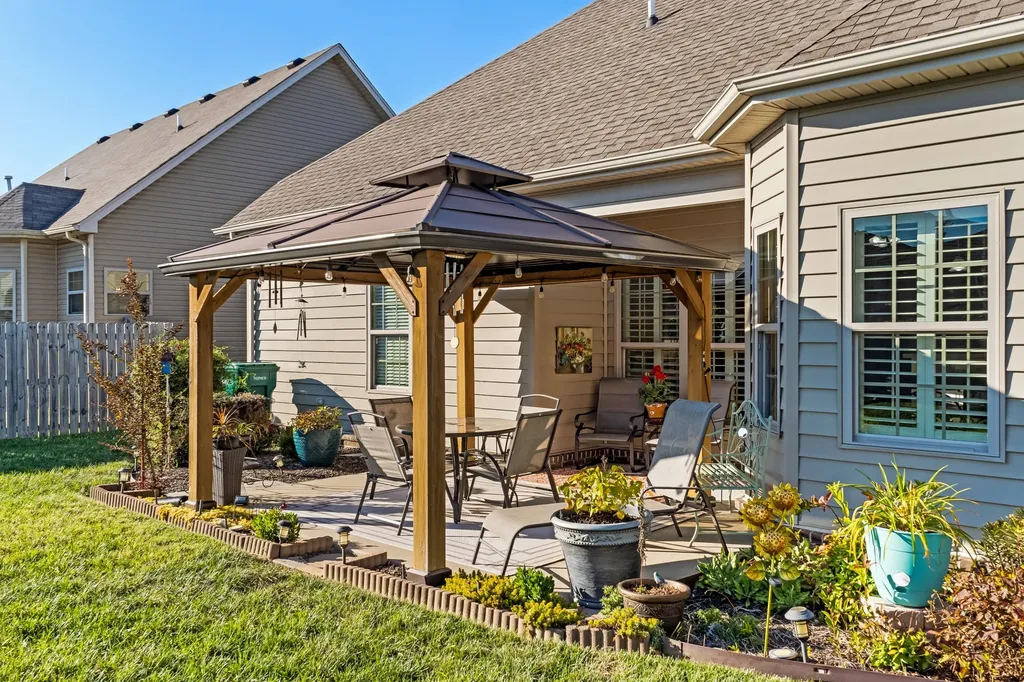 1067 Golf View Way Spring Hill TN 37174
