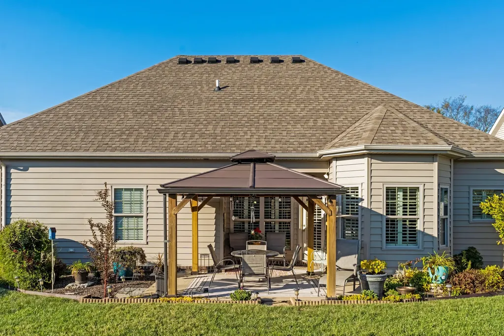 1067 Golf View Way Spring Hill TN 37174
