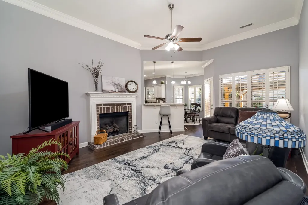 1067 Golf View Way Spring Hill TN 37174