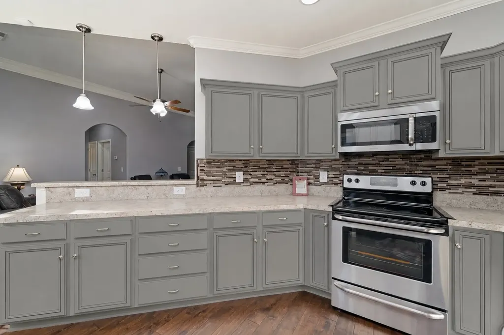 1067 Golf View Way Spring Hill TN 37174