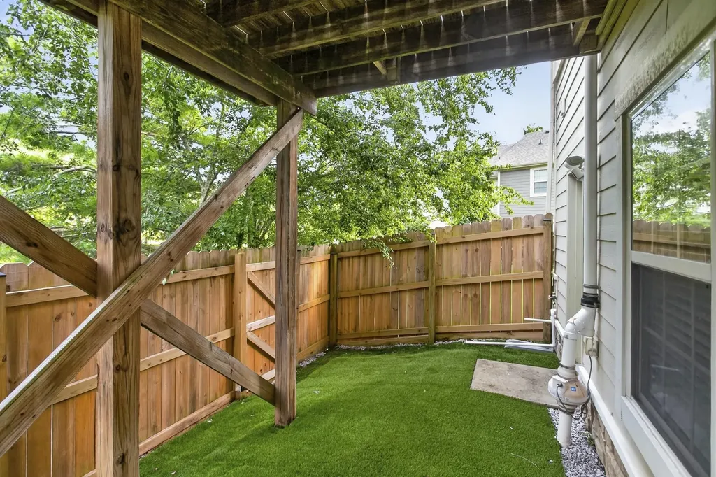 1100 Woodbury Falls Court Nashville TN 37221