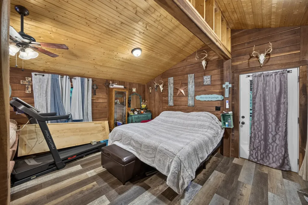 339 Wheeler Town Lane Bloomington Springs TN 38545