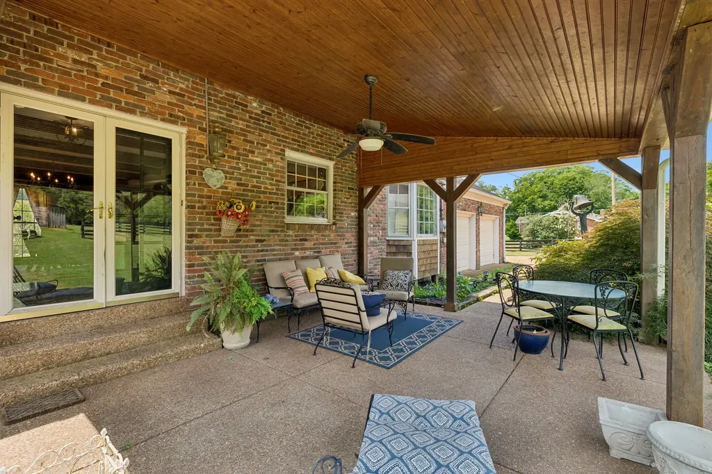 5402 Brick Church Pike Goodlettsville TN 37072