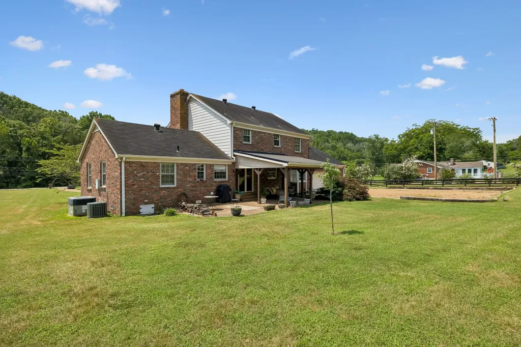 5402 Brick Church Pike Goodlettsville TN 37072