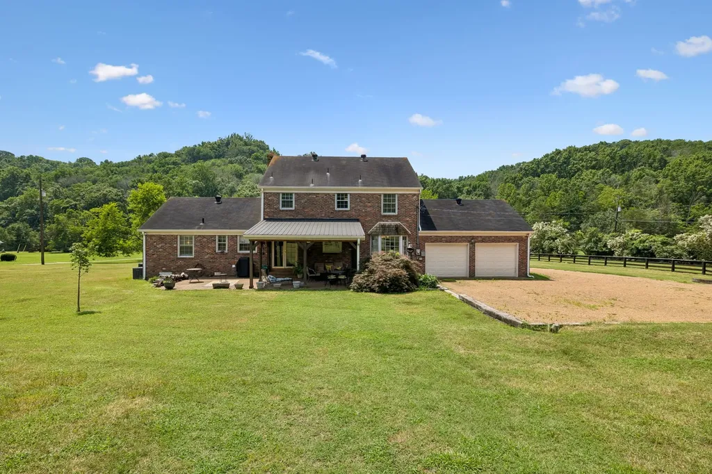 5402 Brick Church Pike Goodlettsville TN 37072