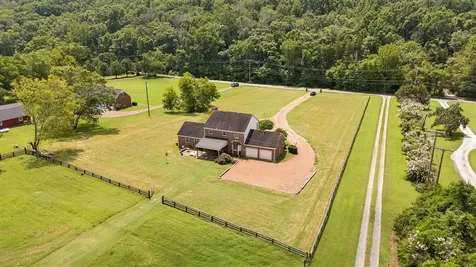5402 Brick Church Pike Goodlettsville TN 37072