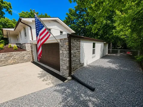 108 Hickory Hills Drive Hendersonville TN 37075