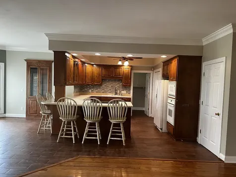 379 Bell Dr, W Winchester TN 37398
