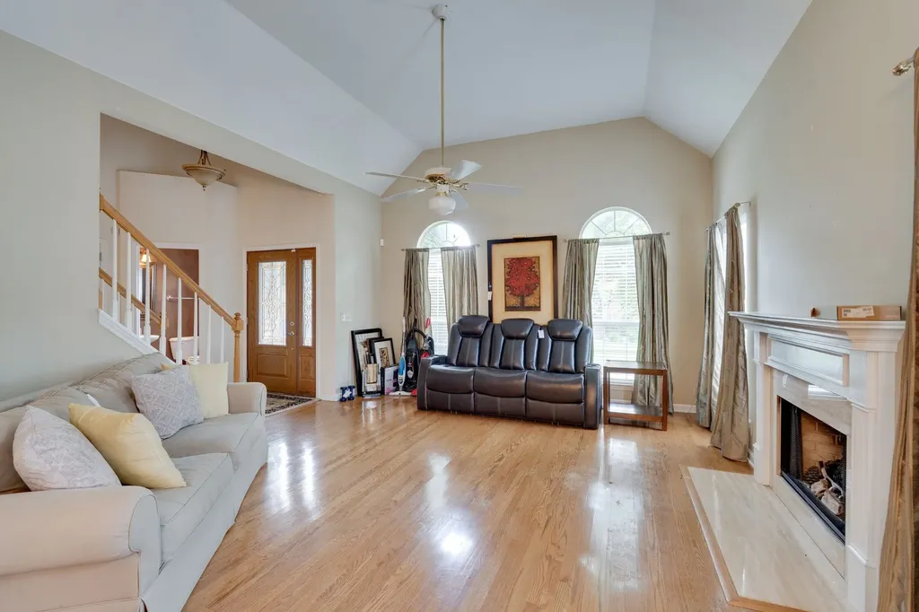 6317 Willow Oak Drive Nashville TN 37221