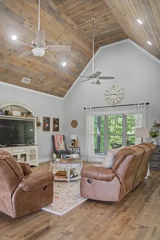 76 Maggie Lena Lane Lafayette TN 37083