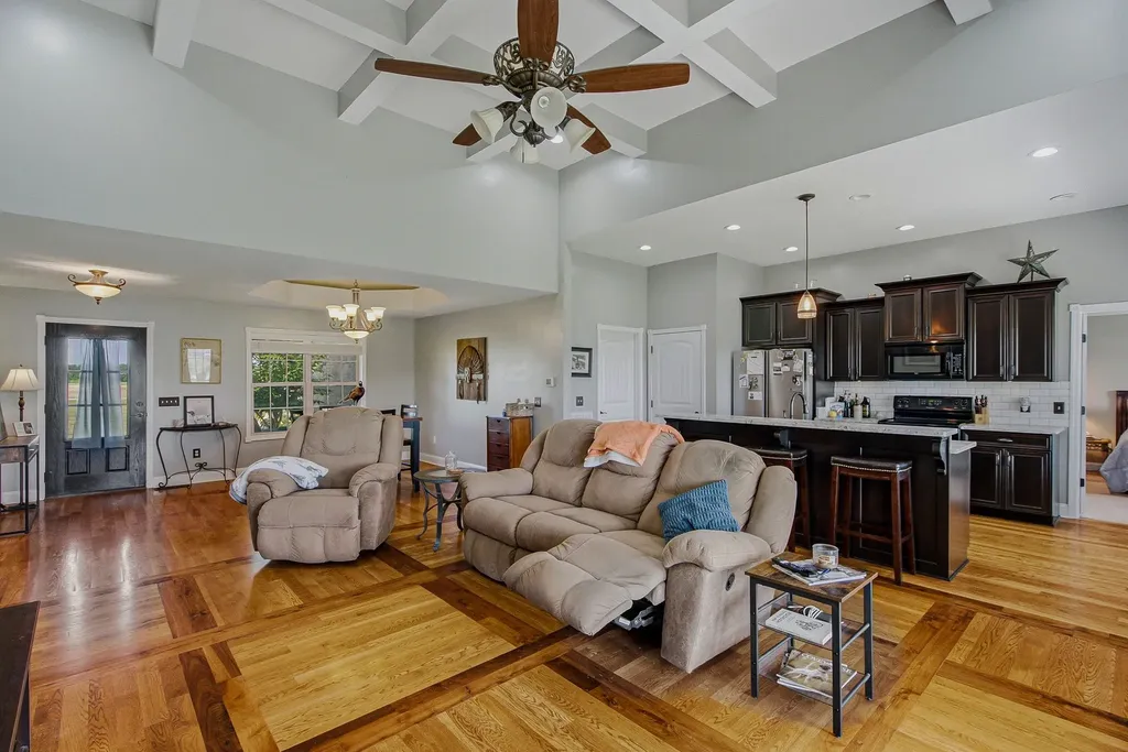 4043 Wilks Road Springfield TN 37172