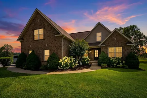 4043 Wilks Road Springfield TN 37172