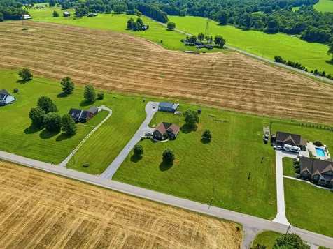4043 Wilks Road Springfield TN 37172