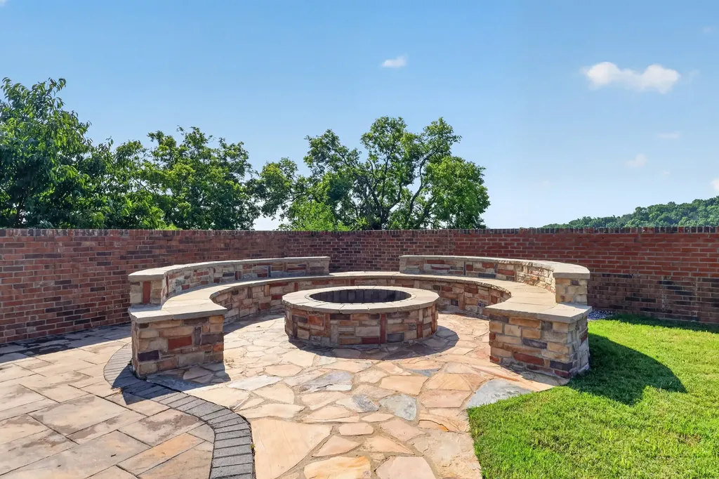 1324 Yorkshire Drive Brentwood TN 37027