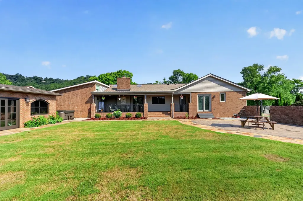 1324 Yorkshire Drive Brentwood TN 37027