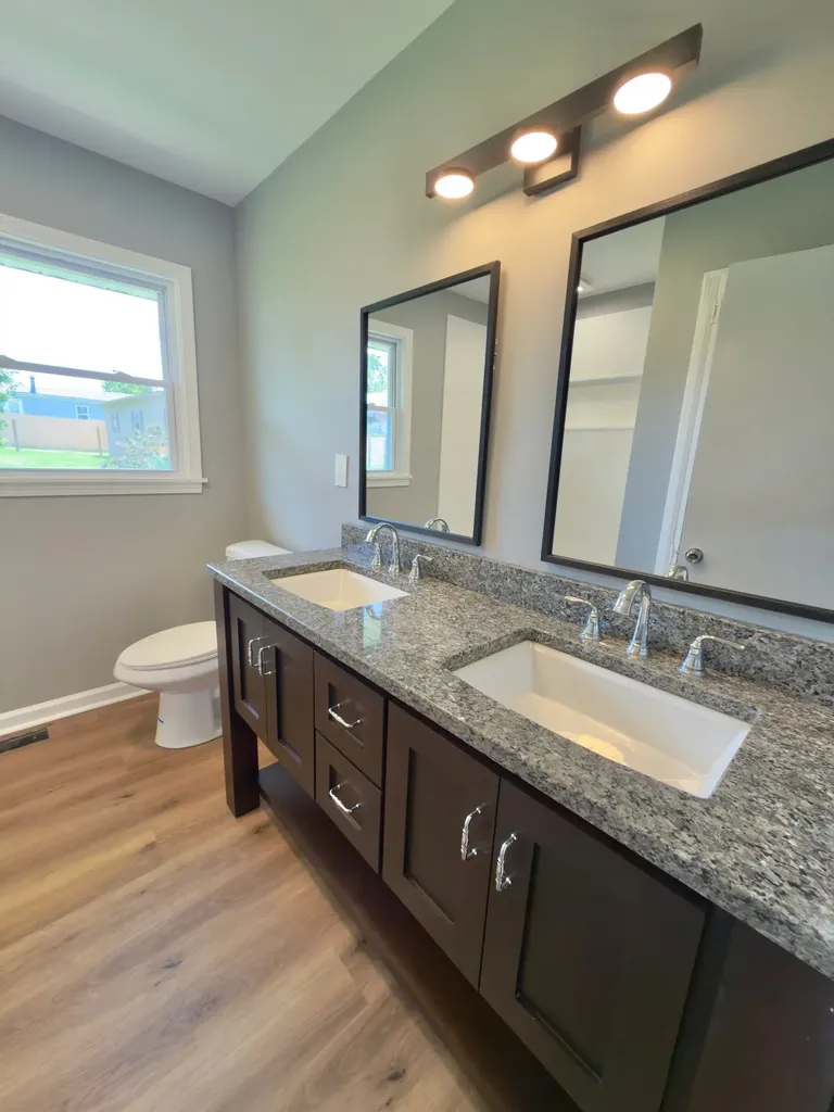 925 Old Mcminnville Road Woodbury TN 37190