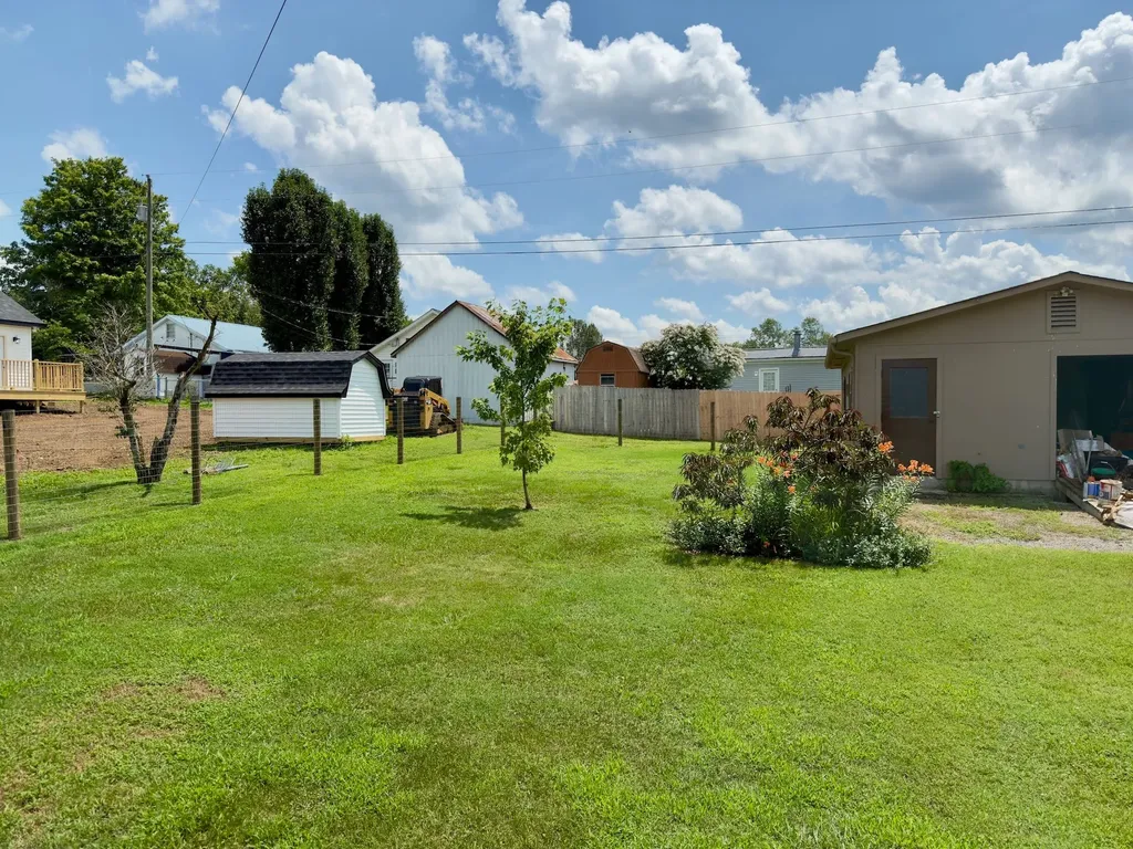 925 Old Mcminnville Road Woodbury TN 37190