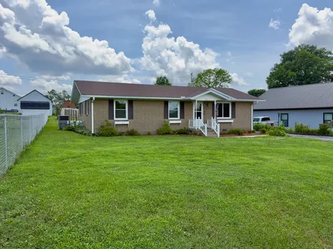 925 Old Mcminnville Road Woodbury TN 37190