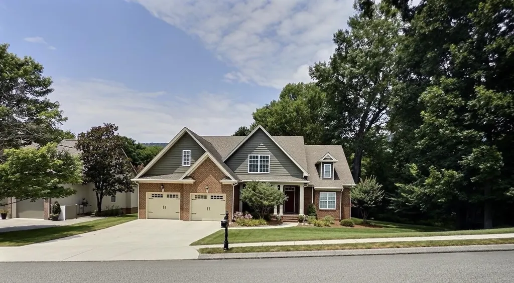 1157 Hidden Creek Drive Chattanooga TN 37405