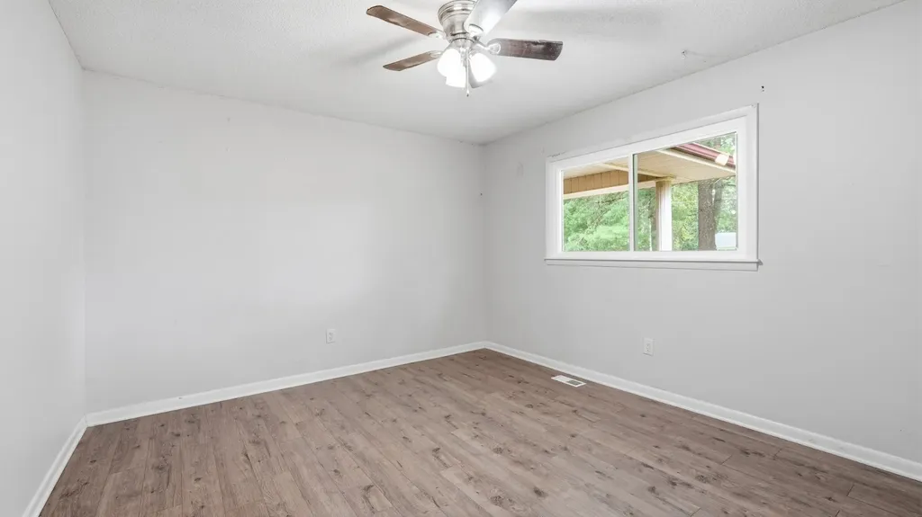 1109 Mcmahan Street Manchester TN 37355
