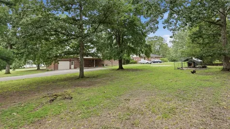 1109 Mcmahan Street Manchester TN 37355