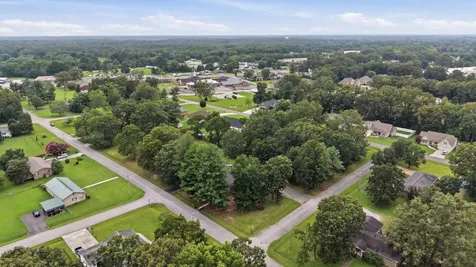 1109 Mcmahan Street Manchester TN 37355