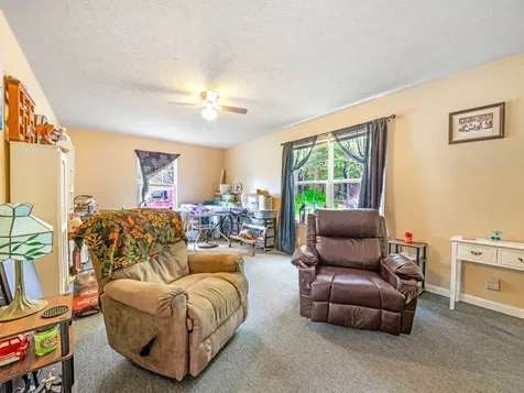 10116 Sneed Point Lyles TN 37098