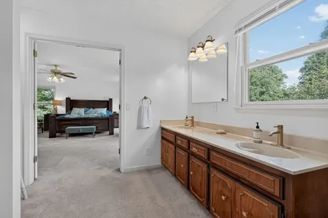 1377 Chestnut Grove Road Morrison TN 37357