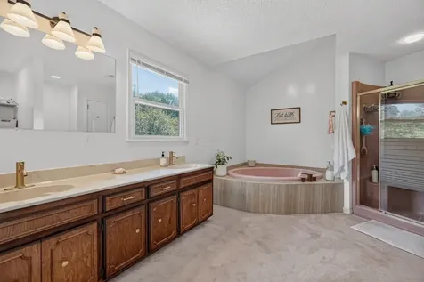 1377 Chestnut Grove Road Morrison TN 37357