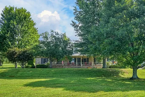 1377 Chestnut Grove Road Morrison TN 37357