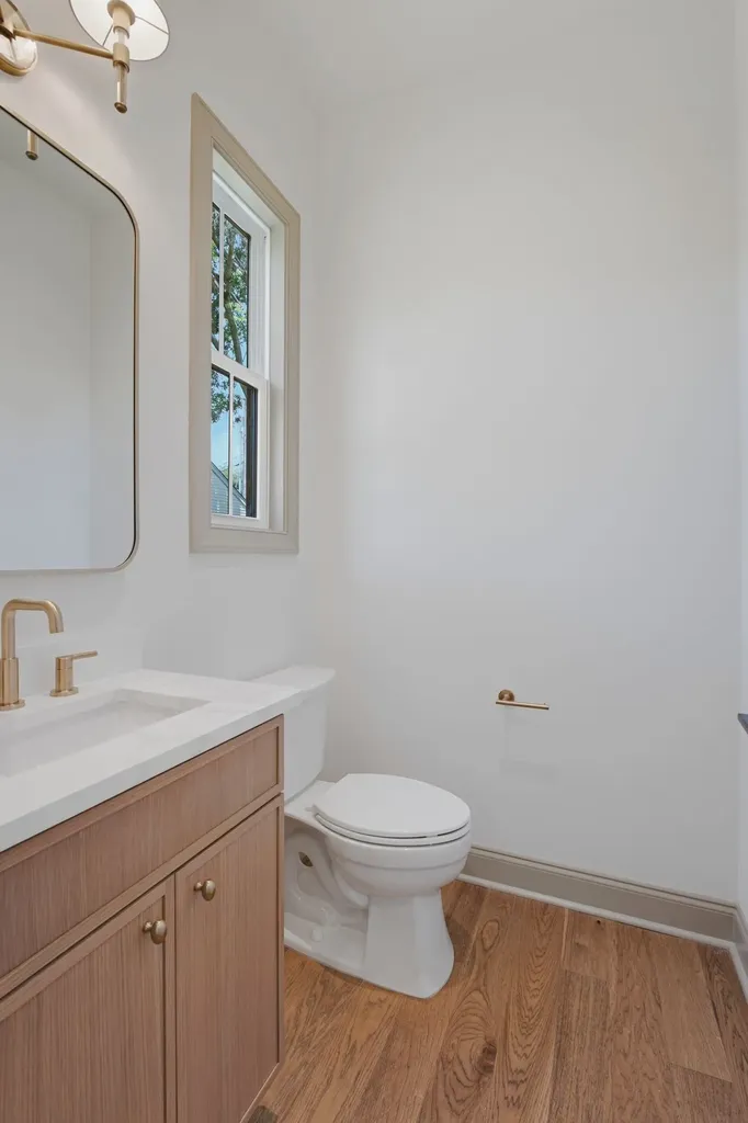 565B Croley Drive Nashville TN 37209