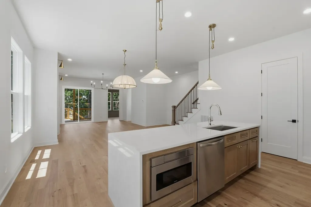 565B Croley Drive Nashville TN 37209