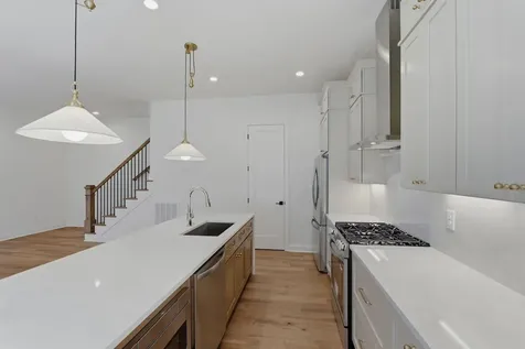 565B Croley Drive Nashville TN 37209