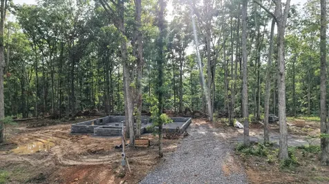 521 Shelton Cemetery Road Cumberland Furnace TN 37051