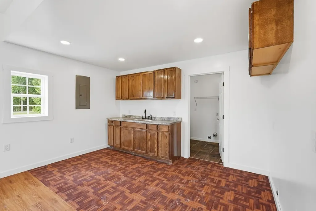1834 Cummins Mill Road Cookeville TN 38501