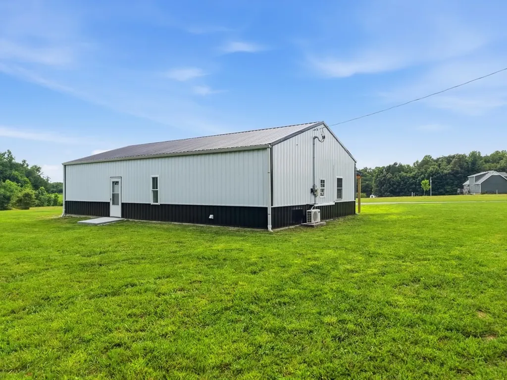 1834 Cummins Mill Road Cookeville TN 38501