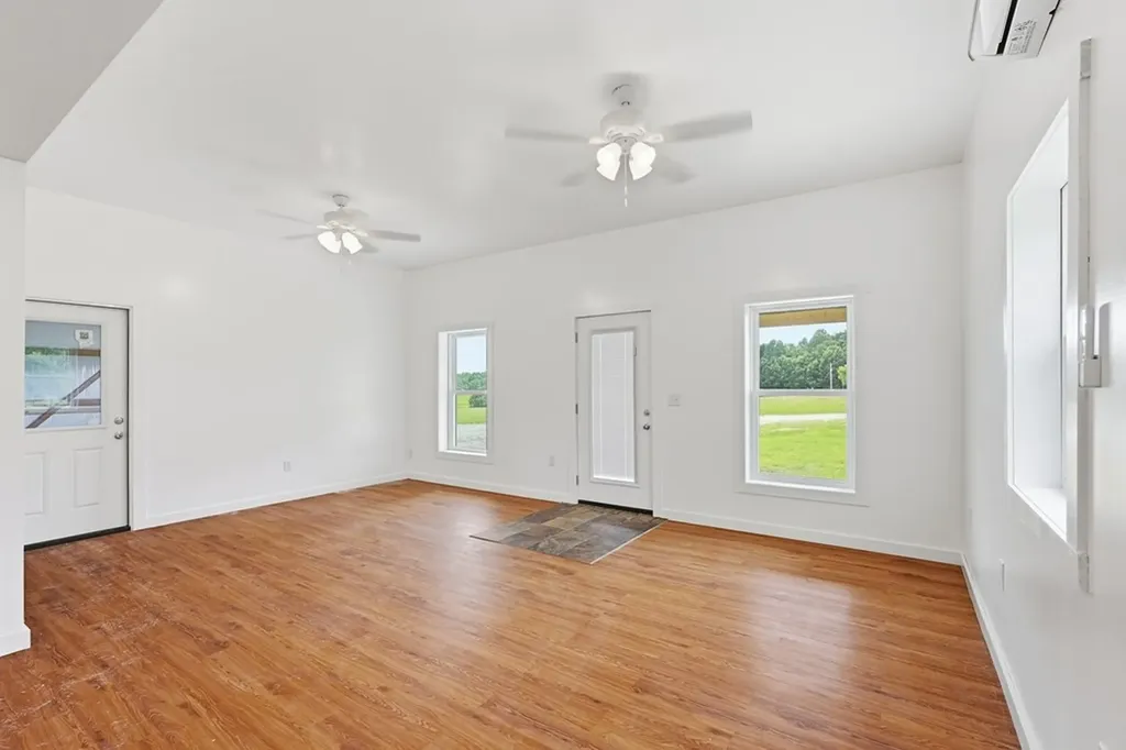 1834 Cummins Mill Road Cookeville TN 38501