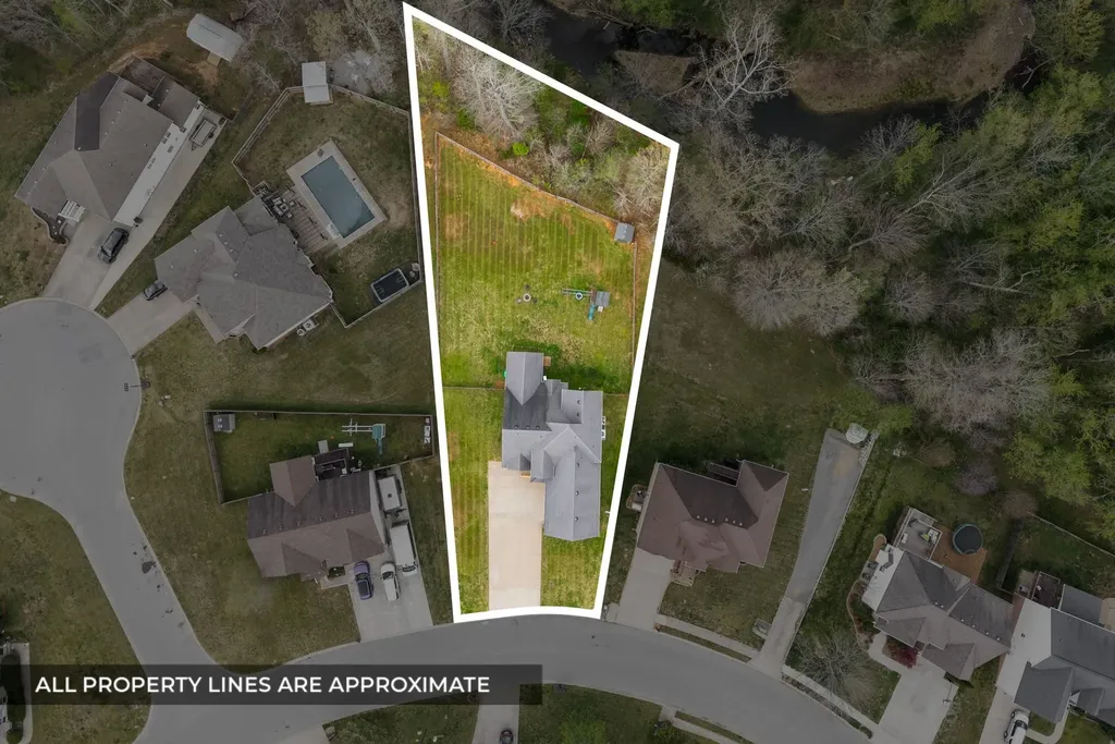 618 Winding Bluff Way Clarksville TN 37040