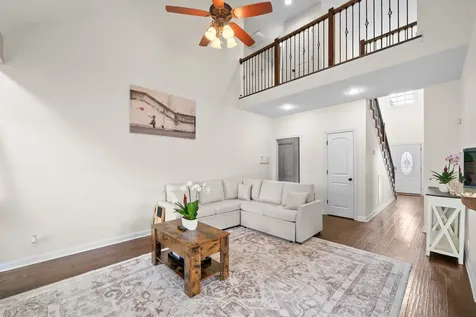 618 Winding Bluff Way Clarksville TN 37040