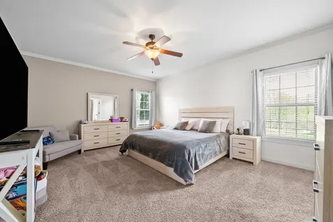 618 Winding Bluff Way Clarksville TN 37040