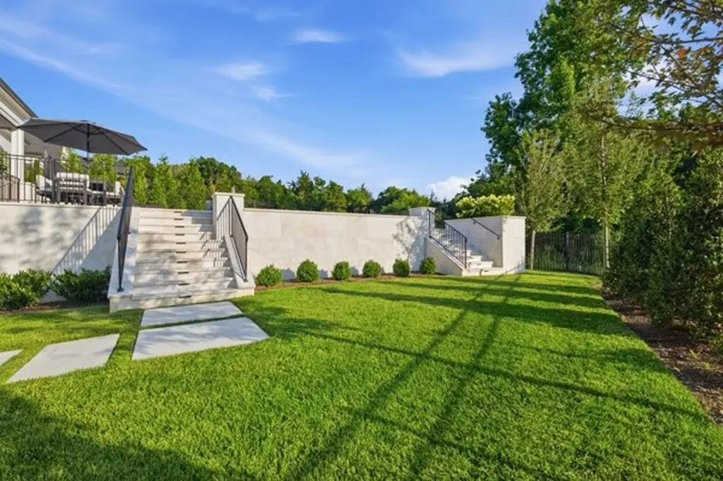 8088 Heirloom Boulevard College Grove TN 37046