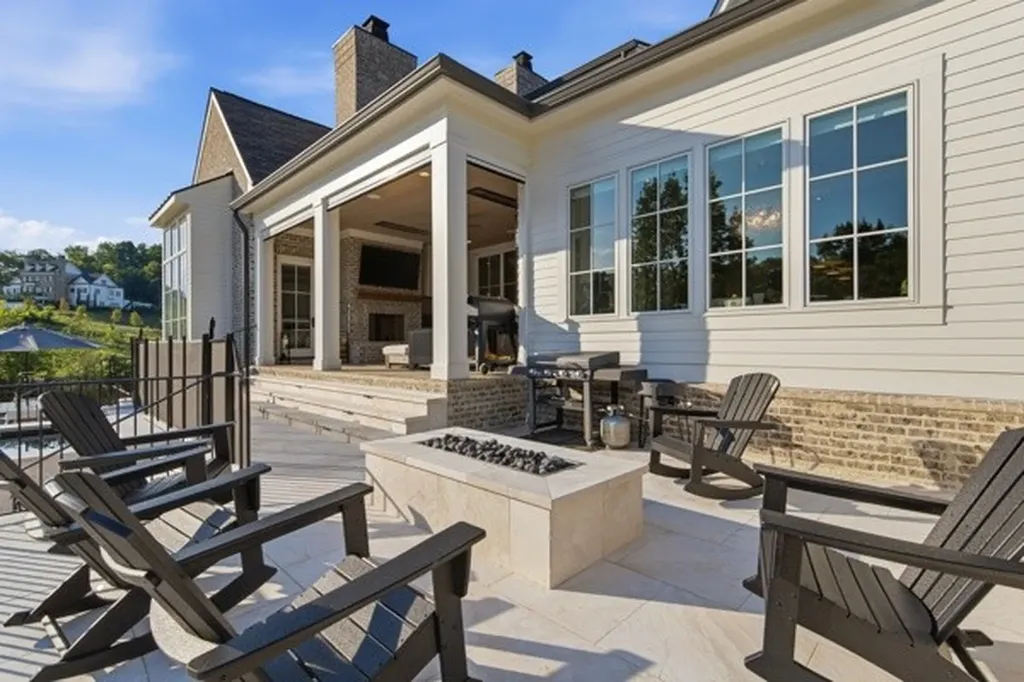 8088 Heirloom Boulevard College Grove TN 37046