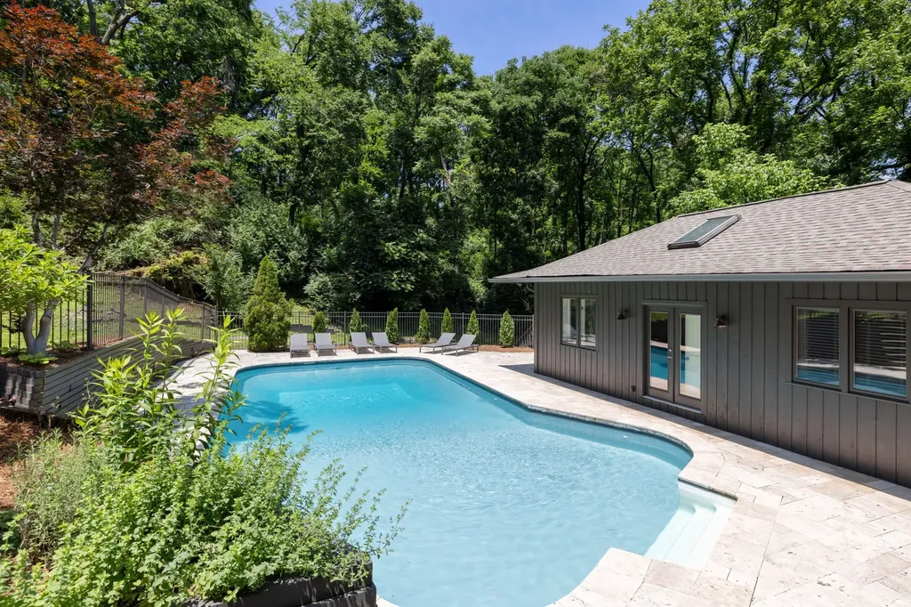 1244 Cliftee Drive Brentwood TN 37027
