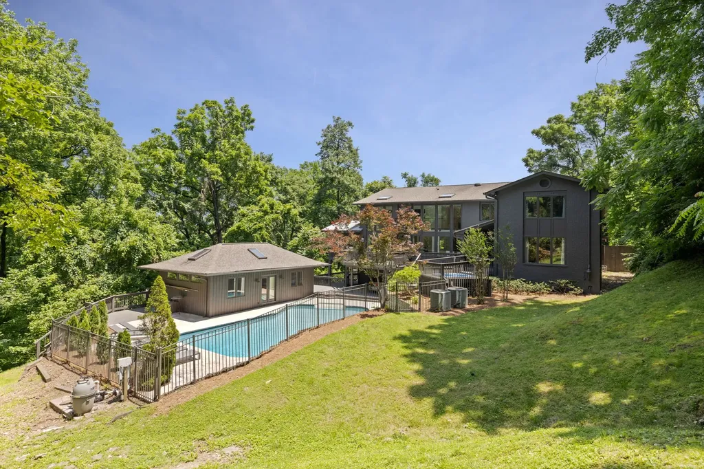 1244 Cliftee Drive Brentwood TN 37027