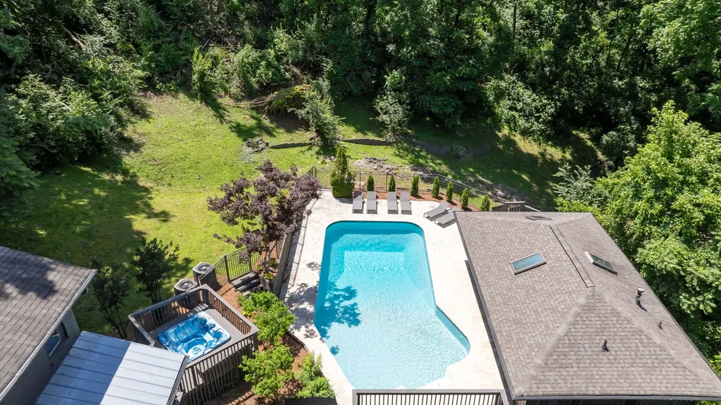 1244 Cliftee Drive Brentwood TN 37027