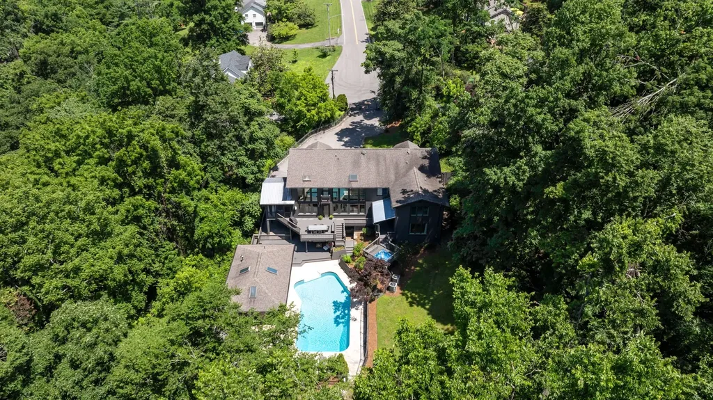1244 Cliftee Drive Brentwood TN 37027