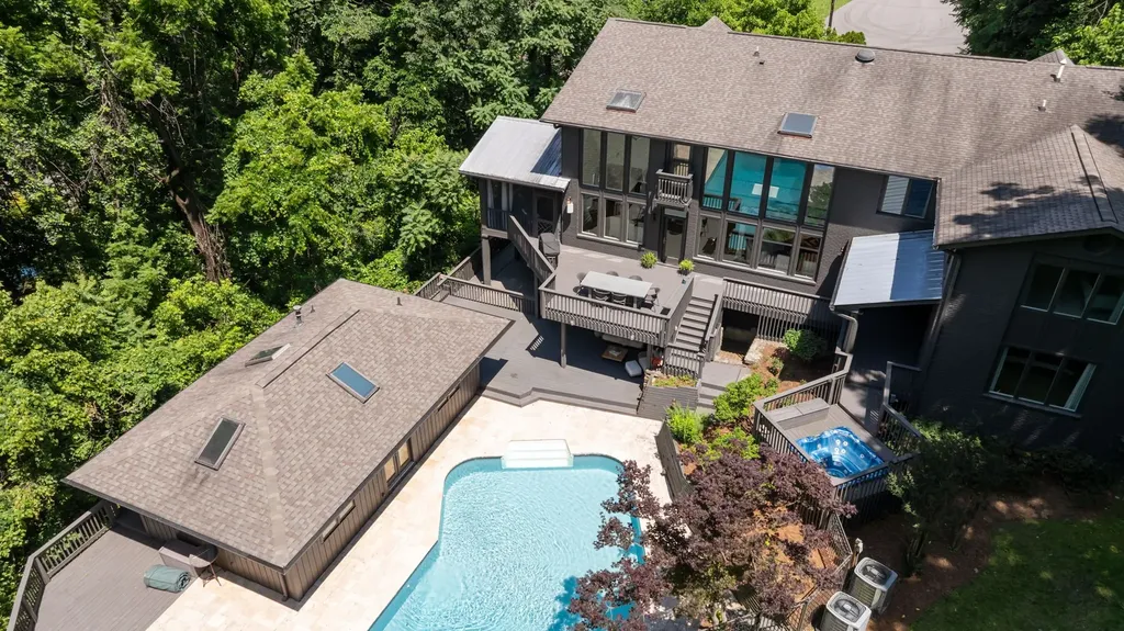1244 Cliftee Drive Brentwood TN 37027