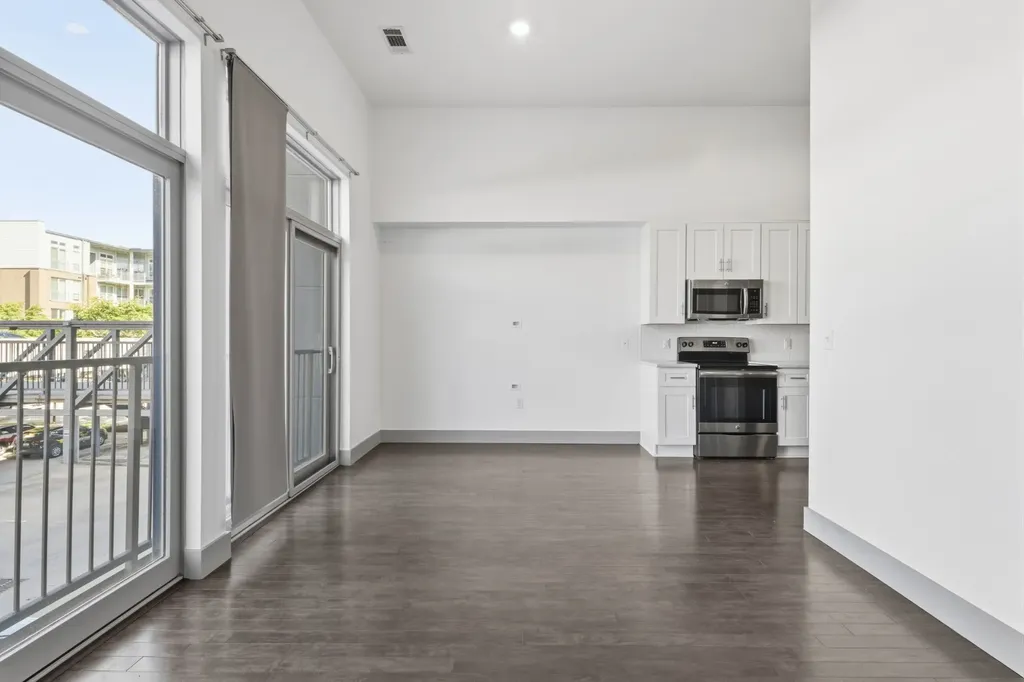 2407 8th Ave, S Nashville TN 37204