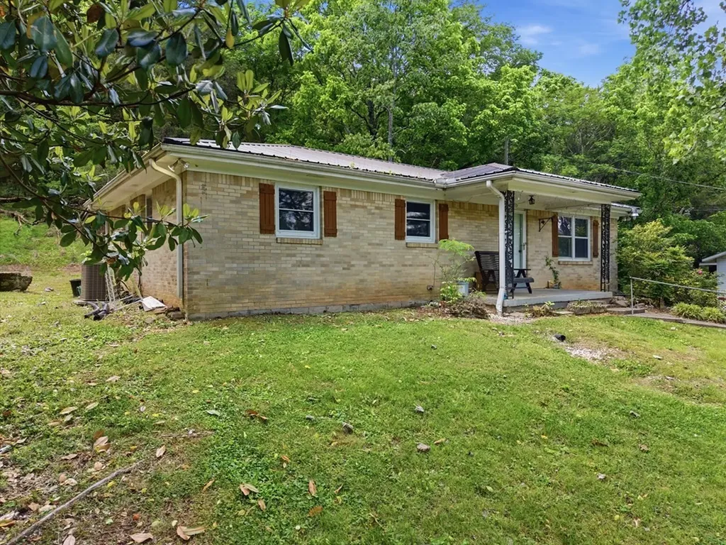719 Hillside Drive Gainesboro TN 38562